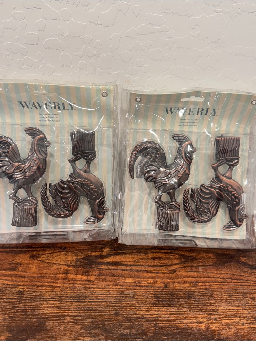 New Waverly Rooster Curtain Drapery Rosettes Chicken Bronze Colored Country
